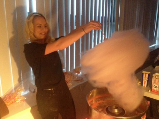 candy floss machine hire 03